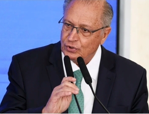 Alckmin: Pedimos que sobretaxa de 40% seja suspensa já durante a negociação com os EUA