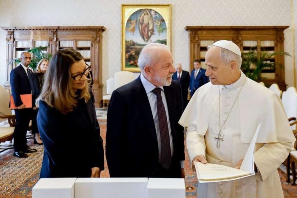 Lula tem primeiro encontro com o Papa Leão XIV, no Vaticano