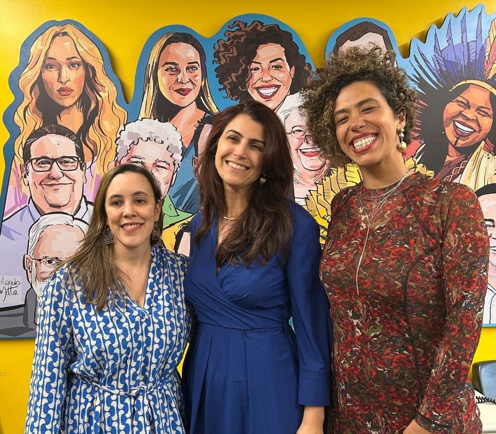 PSOL convida Manuela d’Ávila para disputa ao Senado pelo Rio Grande do Sul