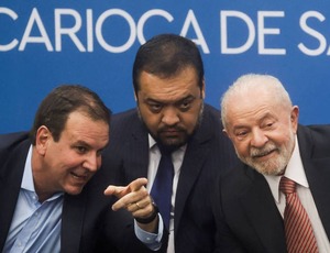 Castro mudo, Paes esperto: como o silêncio virou oportunidade de ouro