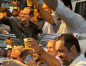 Castro e Paes podem ter selado destinos políticos em Piraí e TCE pode ser moeda de troca em pacto político no Rio