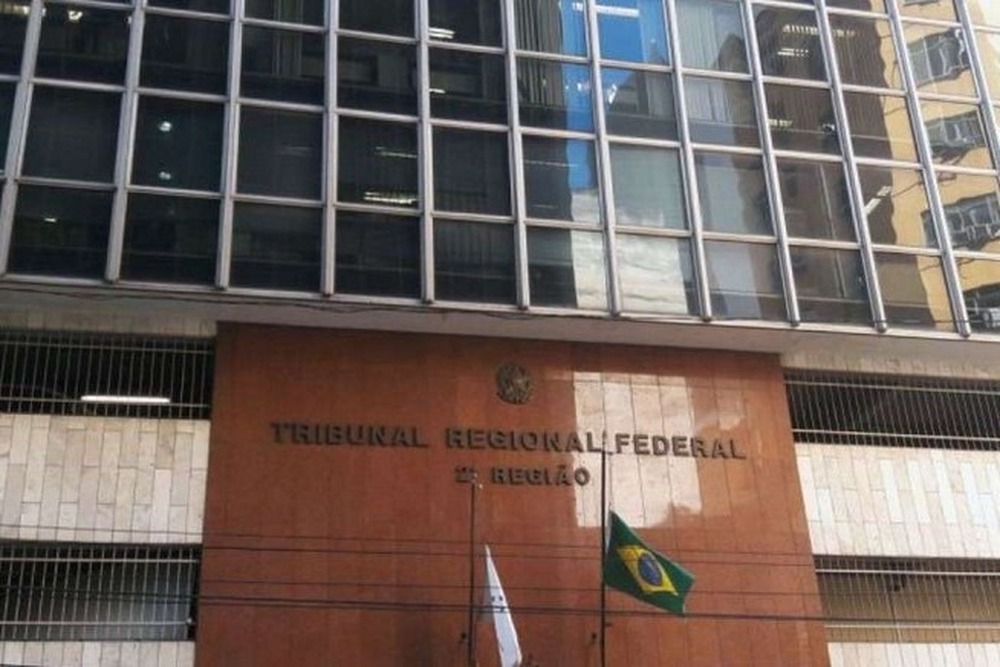 Desembargador do TRF-2 Guilherme Diefenthaeler, acusado de assediar servidoras, é punido com aposentadoria compulsória após decisão unânime do Conselho