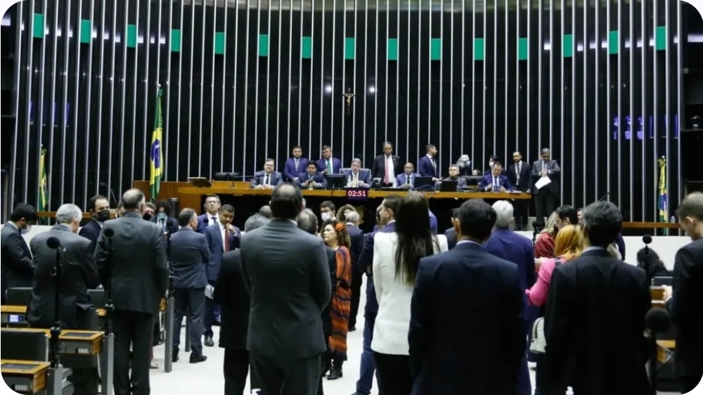 Centrão quer recompor orçamento do governo para evitar corte de emendas