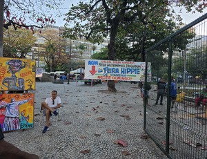 Feira Gastronômica Ziriguidum promove domingo de samba e boa comida na Feira Hippie de Ipanema