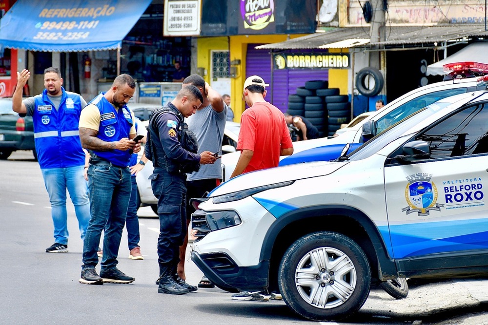 Em Belford Roxo, prefeito cria cinturão de segurança para evitar fuga de traficantes do Alemão e Penha