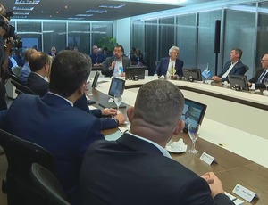 Governadores se unem em 'consórcio da paz' para enfrentar crime organizado no país