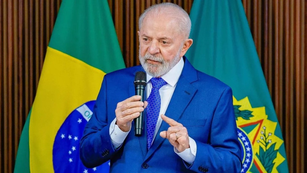 Lula sanciona lei que endurece combate ao crime organizado e protege agentes públicos