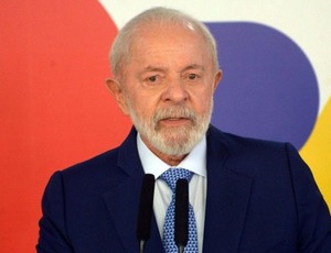 Lula corre atrás do prejuízo depois de megaoperação contra traficantes no Rio