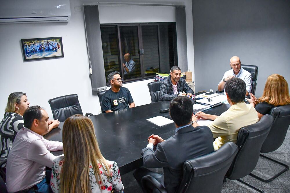Tande Vieira assina Convênio com Pestalozzi para ampliar atendimento a crianças e adolescentes com deficiências e transtorno do Espectro Autista