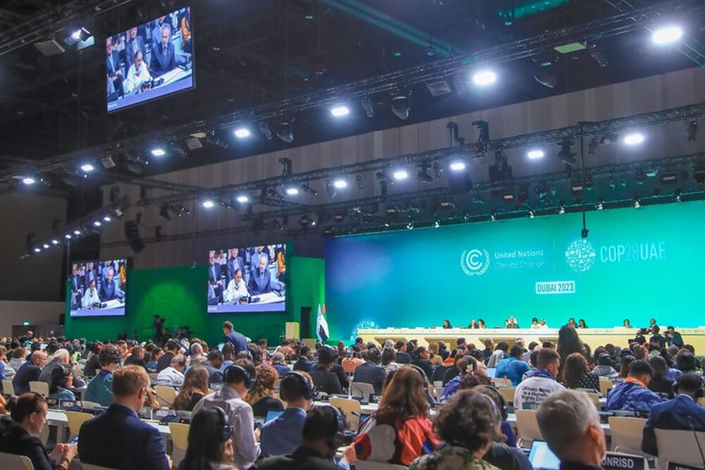 COP 30: Conferência reúne 50 mil representantes de quase 200 países na Amazônia, enquanto país enfrenta desafios políticos internos sobre segurança pública