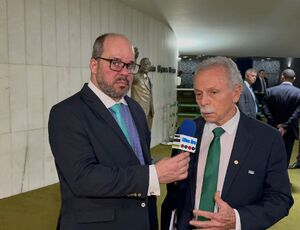 Deputado cientista Ricardo Galvão que confrontou Bolsonaro questiona estratégia antifacção na Câmara