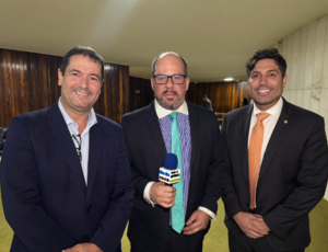 Prefeito Léo Vieira e Deputado Luciano Vieira (PSDB) revolucionam São João de Meriti, ganham destaque nacional com Certificação inédita que coloca município da Baixada no mapa nacional