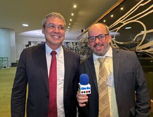 Líder do PT na Câmara: Lindbergh Farias trava pauta para defender autonomia da Polícia Federal e denuncia 'nova PEC da Blindagem' em projeto antifacção