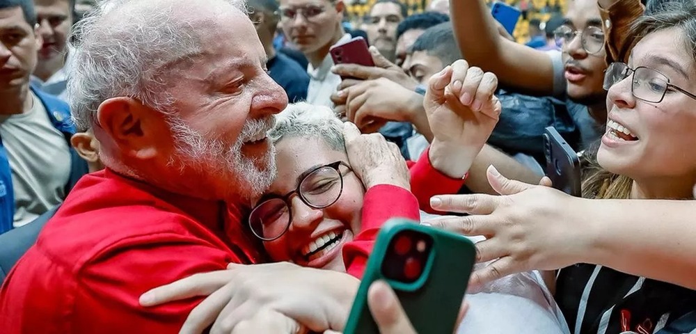OCDE: cresce a confiança dos brasileiros no governo federal