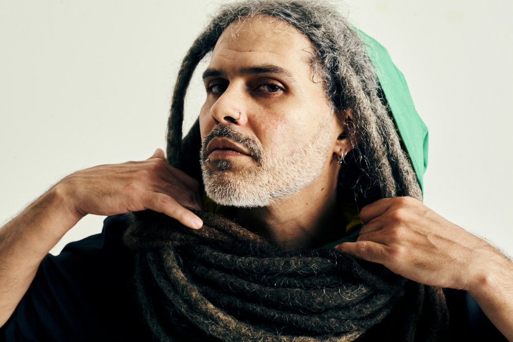 Rafyah e Dre’zz Magni acendem a chama de ‘Nuff Love’ em um reggae que cura e abraça o mundo
