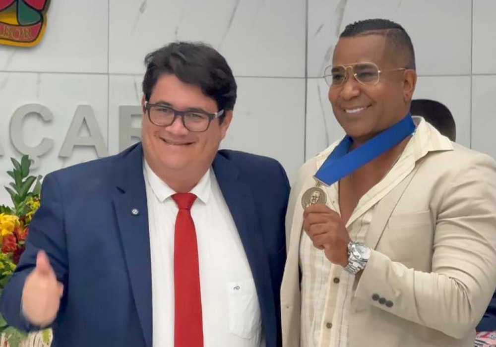 Renatinho da Bahia 30 anos de carreira recebeu honraria Zumbi dos Palmares na sua cidade Camaçari