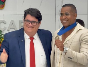 Renatinho da Bahia 30 anos de carreira recebeu honraria Zumbi dos Palmares na sua cidade Camaçari