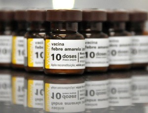 Justiça confirma licitação da Fiocruz e mantém produção de vacinas para o SUS