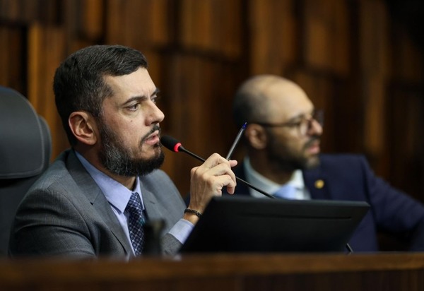 Alerj destina R$ 120 milhões para saúde municipal: Bacellar acelera votação de mudanças fiscais e anuncia maior repasse da história da Alerj aos municípios