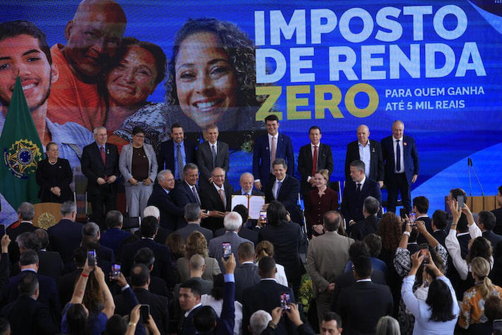 Lula libera geral: salário até R$ 5 mil agora passa reto do Leão