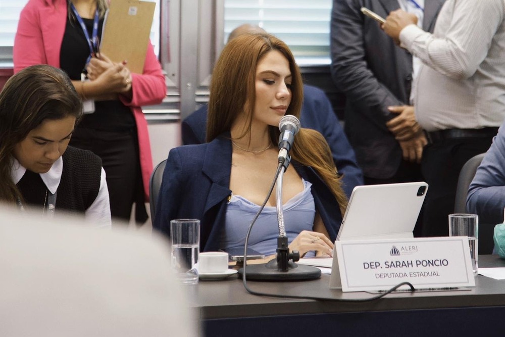 RJ sanciona lei que libera spray de extratos vegetais para defesa de mulheres; estado é o primeiro do país com regra própria