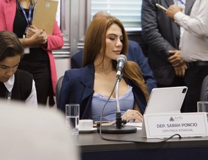 RJ sanciona lei que libera spray de extratos vegetais para defesa de mulheres; estado é o primeiro do país com regra própria