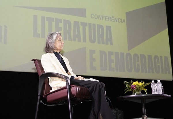 Ministra Cármen Lúcia defende a democracia em evento na Fundação Casa de Rui Barbosa