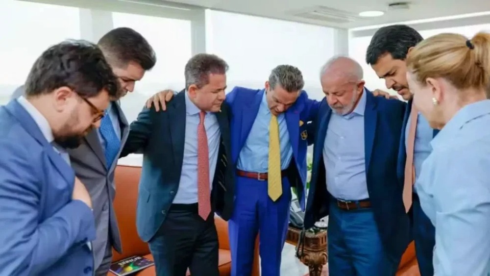 As pautas de costumes que aguardam o futuro ministro do STF. Será Messias?