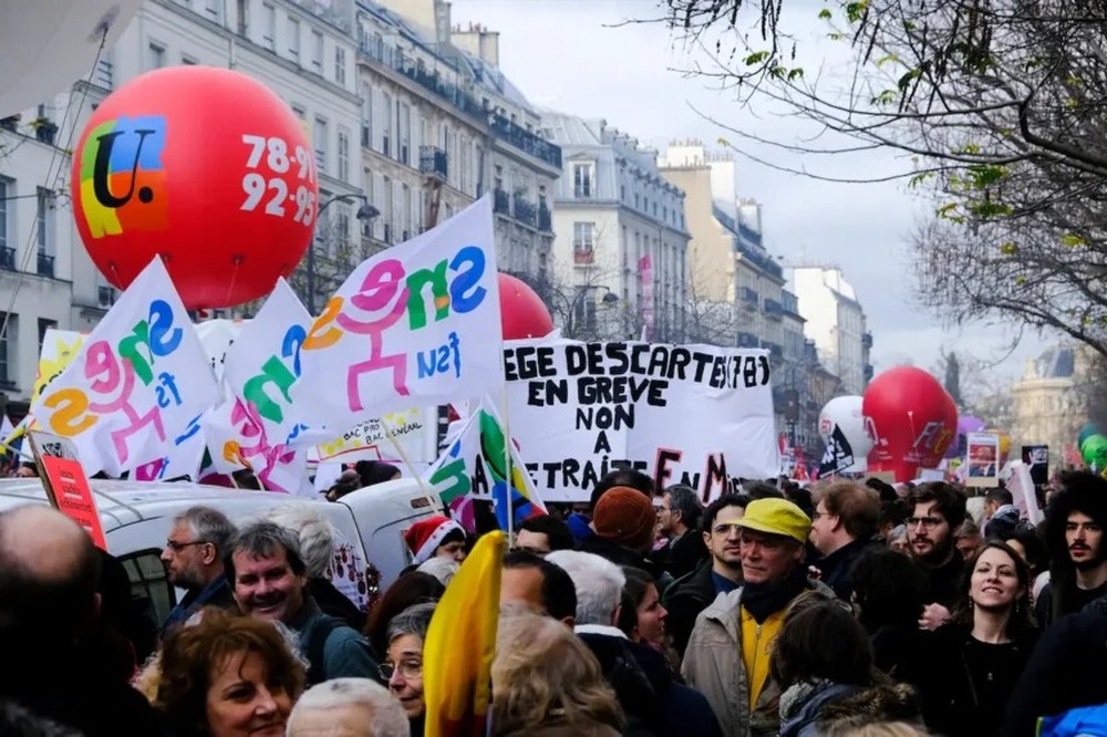 Greve Geral na França: País deve parar nesta terça-feira, 2 de dezembro, em protesto nacional