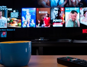 Senado Federal deve votar PL que pode definir o futuro das TVs públicas no streaming brasileiro