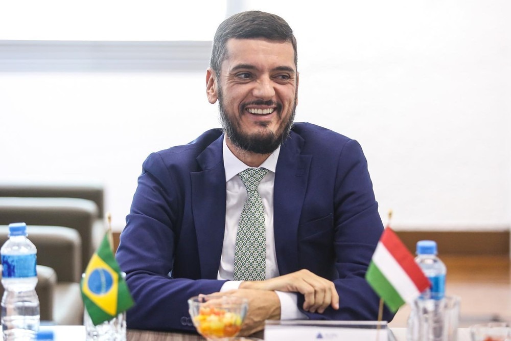 Rodrigo Bacellar é preso pela PF por suspeita de vazamento de informações de operação da prisão de TH Joias