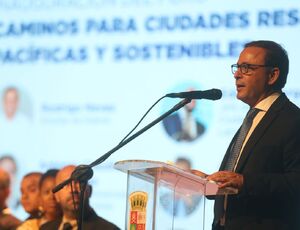 “Decidimos disputar o jovem com o crime organizado e estamos vencendo” diz prefeito Rodrigo Neves na abertura do Fórum Internacional de Segurança Pública