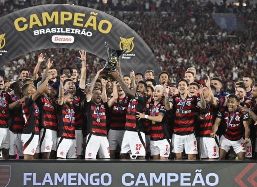 Campeão brasileiro, time fará o último compromisso pelo torneio nacional com o sub-20 e embarcará no sábado para a disputa da Copa Intercontinental