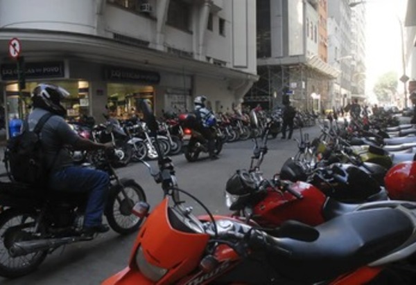 MTE atualiza NR 16 e fortalece proteção para trabalhadores que utilizam motocicletas