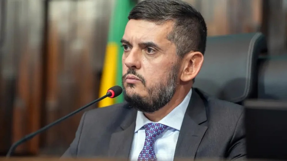 Reunião da CCJ da Alerj para avaliar prisão de Bacellar é adiada