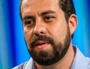 Boulos deve debater redução da escala 6×1 com empresários 