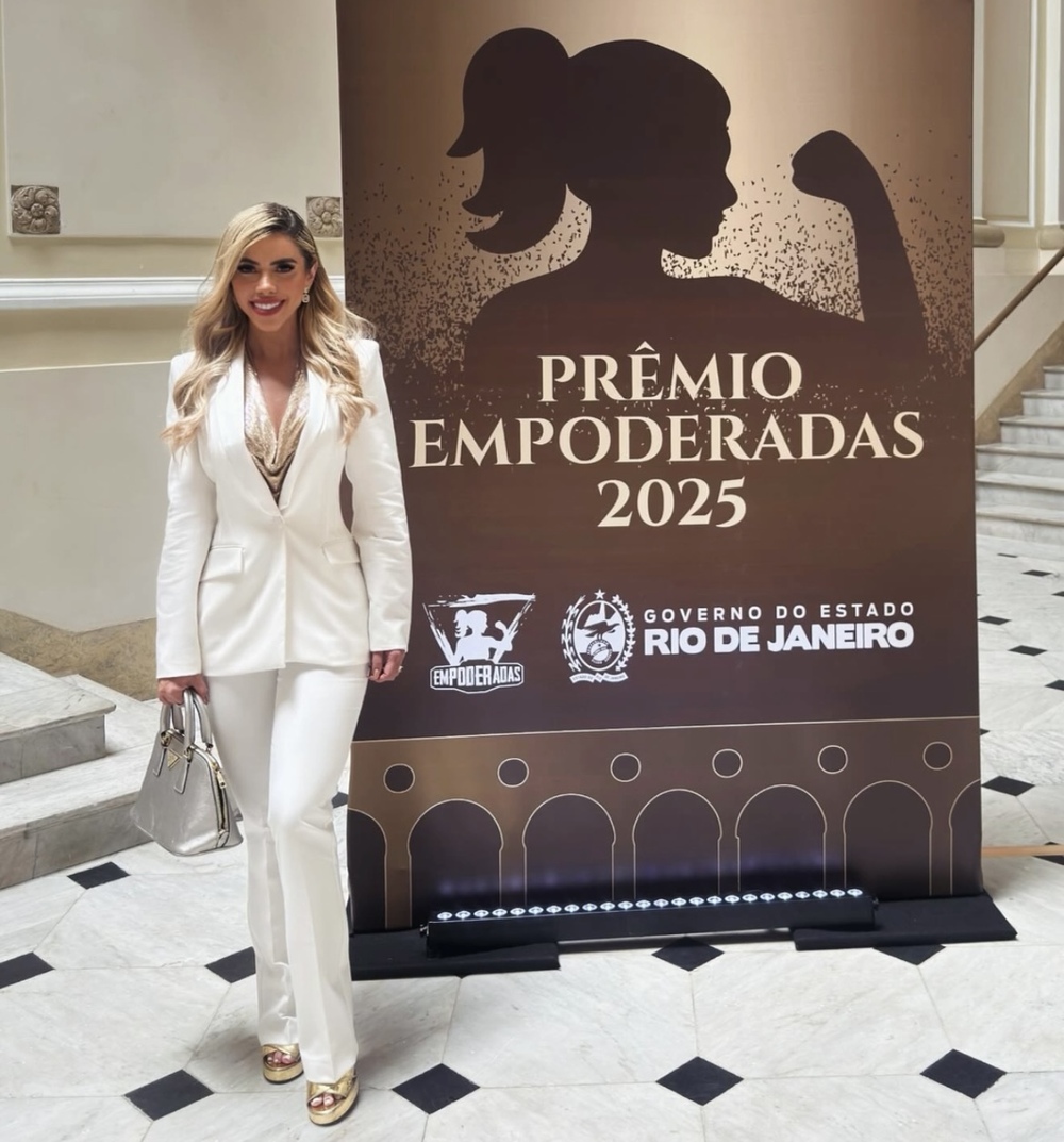 Diretora do Detran Mulher RJ, Daiane Luna, prestigia o Prêmio Empoderadas 2025 no Copacabana Palace