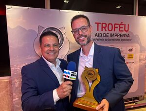 Júlio Monteiro recebe prêmio de Destaque Empresarial e celebra 31 anos da Megamatte