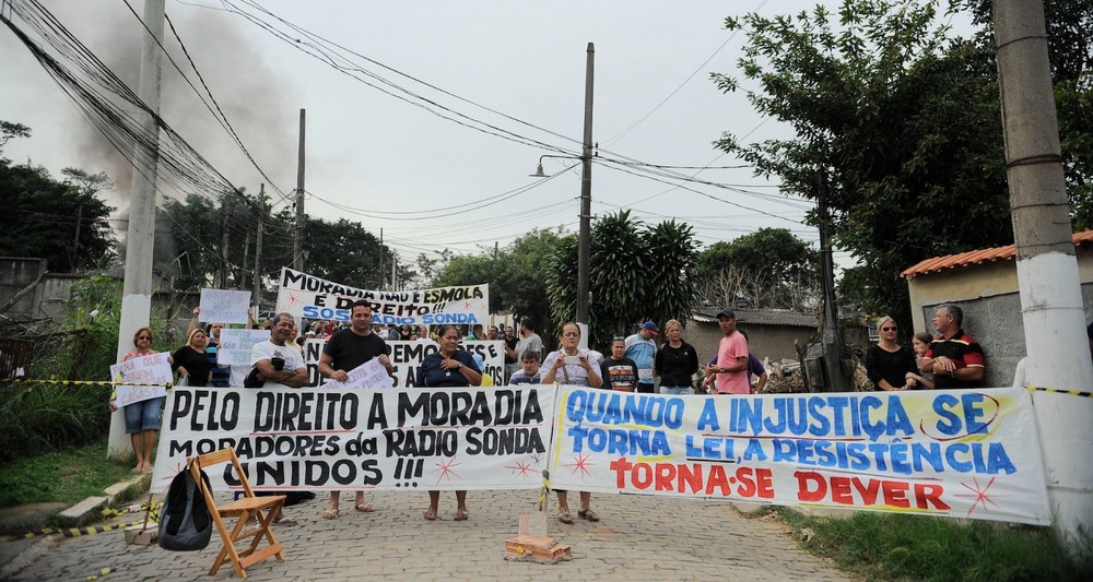 Debate na Câmara do Rio expõe ameaça de despejo a centenas de famílias na Ilha do Governador