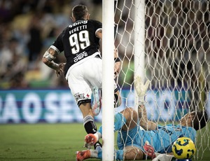 Vasco vence o Fluminense de virada e sai na frente na semifinal da Copa do Brasil
