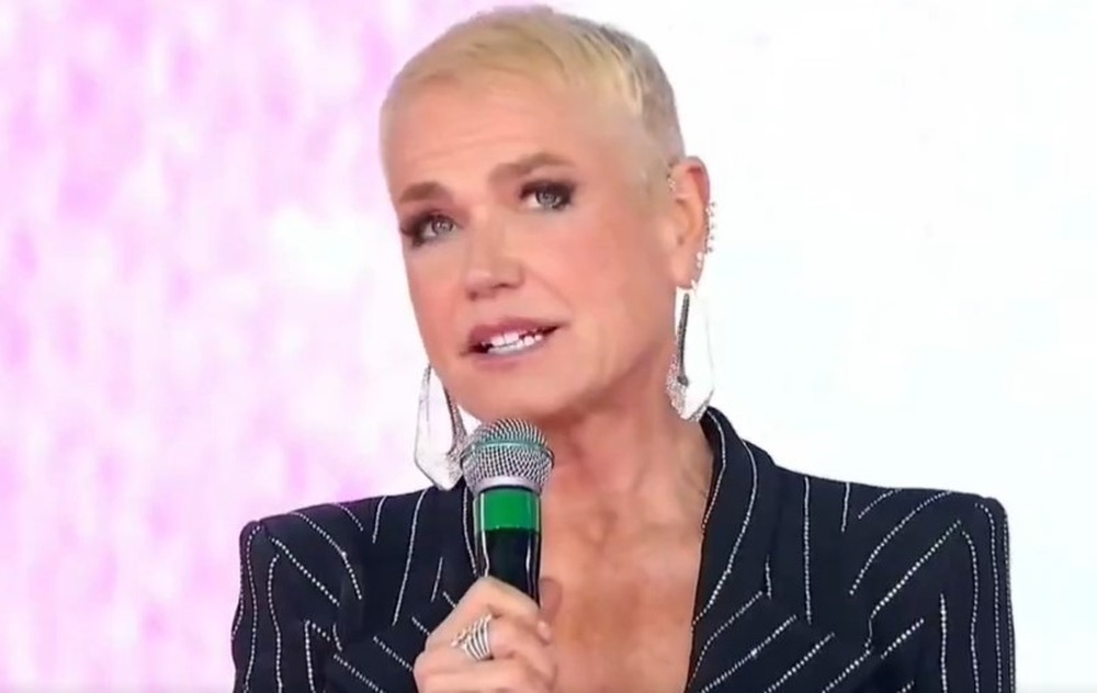 Xuxa é internada e passa por cirurgia em SP