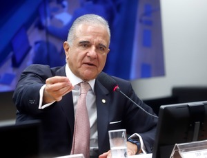Presente de Natal:projeto que cria aluguel consignado é aprovado pela Comissão de Constituição e Justiça no Congresso 