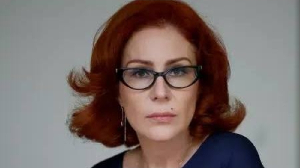 Presa na Itália, Carla Zambelli renuncia ao mandato de deputada