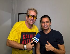 Double You assina com gravadora de Rick Bonadio e promete mesclar eletrônico com pop clássico