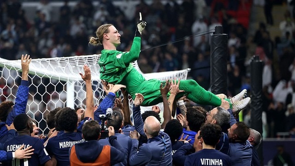 Safonov vira herói e PSG conquista título mundial após flamengo PERDER 4 pênaltis