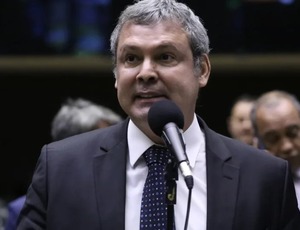 PT vai ao STF contra PL da Dosimetria e aponta manobra no Senado