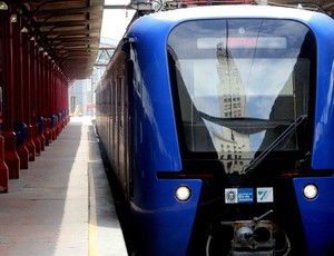 Cláudio Castro anuncia edital para escolha do novo operador dos trens urbanos