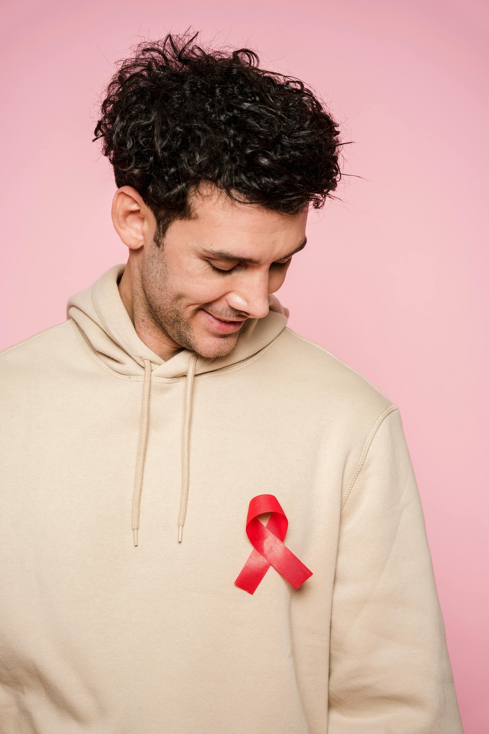 Dezembro Vermelho: 5 curiosidades que você precisa saber sobre infecções sexualmente transmissíveis
