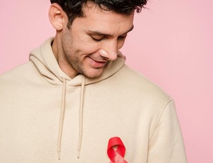Dezembro Vermelho: 5 curiosidades que você precisa saber sobre infecções sexualmente transmissíveis