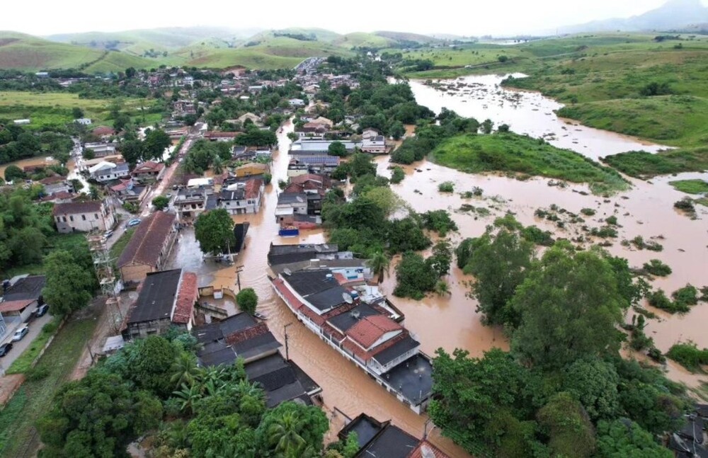 Chuva castiga o Norte e Noroeste Fluminense e acende alerta nas cidades